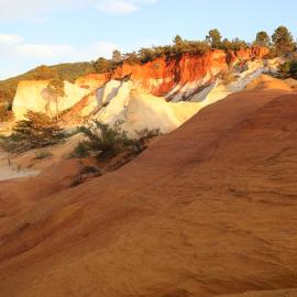Camping le Colorado, hotel en Rustrel