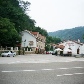 Viesnīca Hotel De Borleña pilsētā Borleña