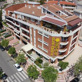 Apartaments Geminis, hotel in Cambrils