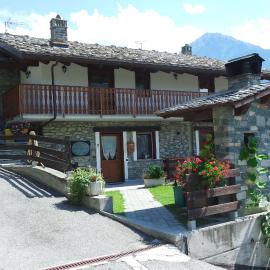 Maison Lombard, hotel in Verrayes