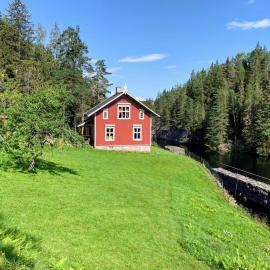 vrangfoss slusevokterbolig、Funnemarkのホテル