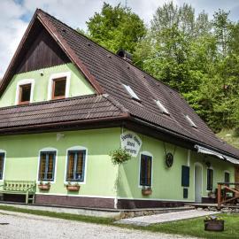 Viesnīca Horská chata Stará Horáreň 1 pilsētā Dobšina