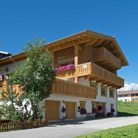 Pension Widderstein, hotelli Lech am Arlbergissä