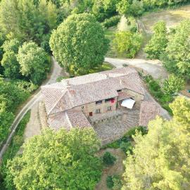 Agriturismo Podere Costarella, hotel i Radicondoli