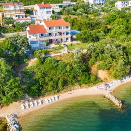 Apartmani Lovre Posedarje