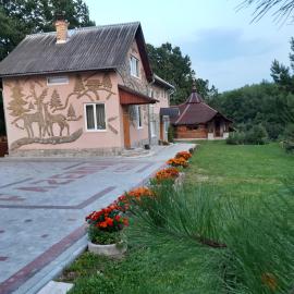 Fazenda Kosiv, Hotel in Kossiw