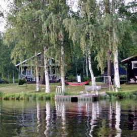 Ainola Cottage, hotel din Alapitkä