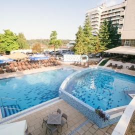 Hotel Poienița, хотел в Байле-Феликс