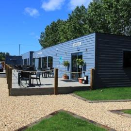 The Bay Colwell by Away Resorts, hotel a Freshwater