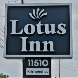 LOTUS INN