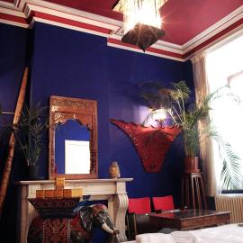 Atlas B&B, hotel v Gente