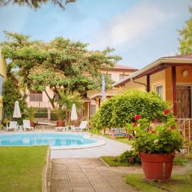 Holiday Village Interpark, ξενοδοχείο σε Kranevo
