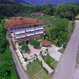 Balogiannis Hotel, hôtel à Paralia Panteleimonos