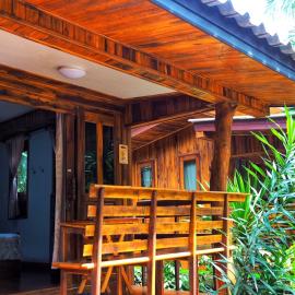 Viesnīca Baansuan Resort pilsētā Don Sak