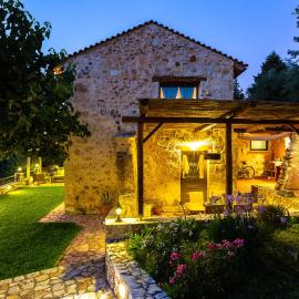 Vrisali Traditional Stone Villa
