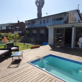 Knys-to-stay, hotel in Knysna