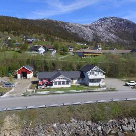 Stien में, होटल Dalselv hotell bare rom og frokost, innsjekk fra kl 17