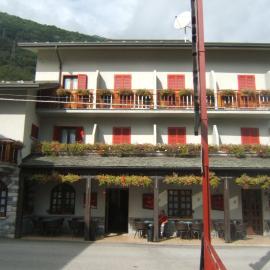 Hotel Berlinghera – hotel w mieście Sorico