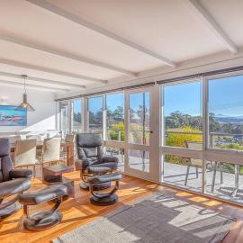 Mimosa Holiday House
