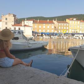 Apartment Filipas, hotel in Cres