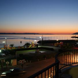 Apartments Lena, hotel in Podgora