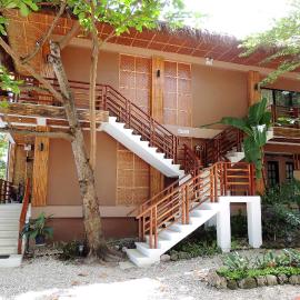 AJ's Place Beach Resort, hotel u gradu 'Oslob'