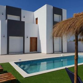 Villa de luxe avec piscine privée sans vis à vis à Djerba – hotel w mieście Aghīr