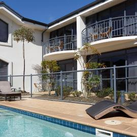 Delorenzo Studio Apartments, hotel sa Nelson