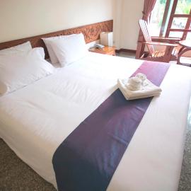 Tak Andaman Resort & Hotel, хотел в Так