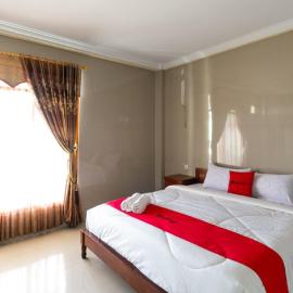 RedDoorz near Parangtritis Beach, hotel em Bantul