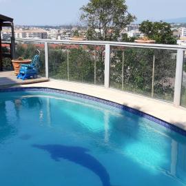 Joli studio, hotell i Saint-Raphaël