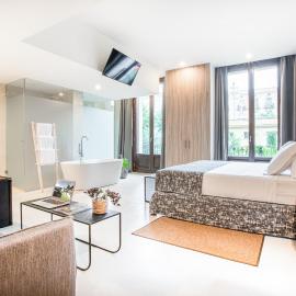 Casa Lirio by Blossom Hotels