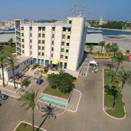Best Western Hotel Nettuno، فندق في برينديسي