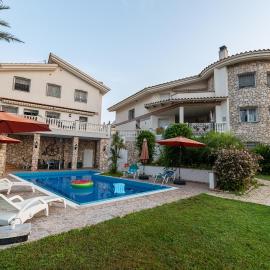 Villa frente al Mar, hotel a L'Ampolla