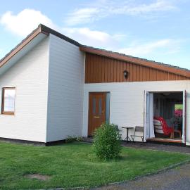 31 Laigh Isle, hotel a Isle of Whithorn