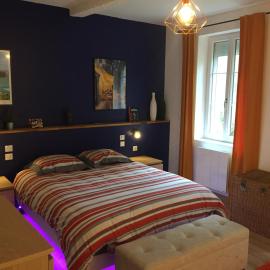 L appartement du parc avec Jacuzzi extérieur, hotel in Villemur-sur-Tarn