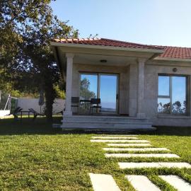 Casa Nueva Playa Areabrava Hio, hotel u gradu 'Hio'