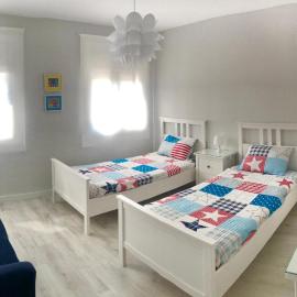 CAMBRILS PLAYA PRAT D`EN FORÉS, hotel u gradu Kambrils