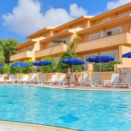 Residence Le Onde, hotel in Badesi