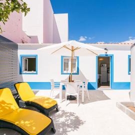 LovelyStay - Sweet Escape II - Backyard