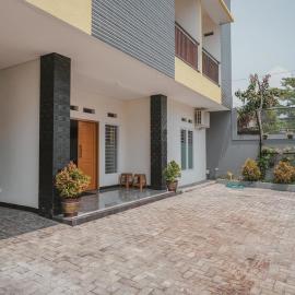 RedDoorz Syariah near Pahoman Lampung, hotel in Bandar Lampung