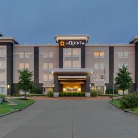 La Quinta by Wyndham Starkville at MSU, hotel en Starkville