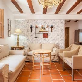 RUSTIKALPUENTE Apartamento ARCHIVO, hotel in Alpuente