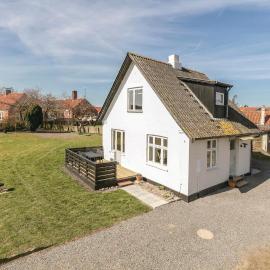 Two-Bedroom Holiday Home In Gudhjem