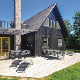 Grenå में, होटल 6 Bedroom Stunning Home In Grenaa