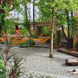 Roy's Rendezvous Boracay, готель у Боракаї