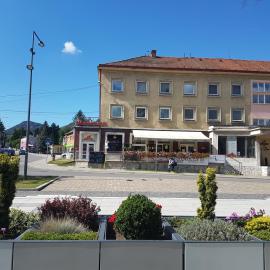 Hotel Baník Handlová, готель у місті Handlová