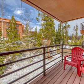Buffalo Village Condo & Treetop Hideaway, hotel v destinácii Silverthorne