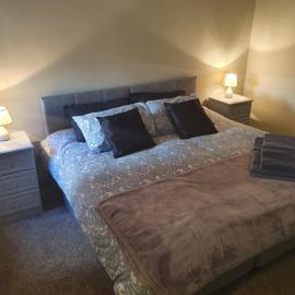 Junior Suite Town Centre، فندق في دونغارفان