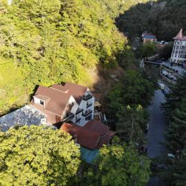 Borjomi UnderWood, hotel u gradu Borjomi